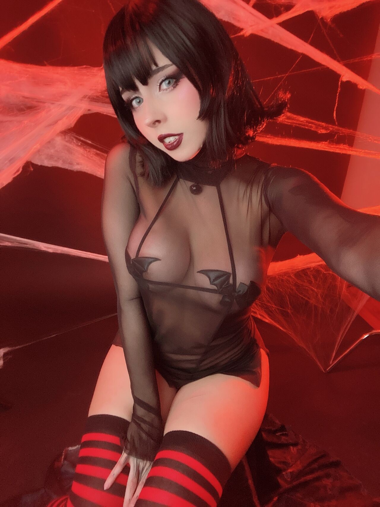 Yuzuki Miiu: Mavis Dracula Porn Comic english 38